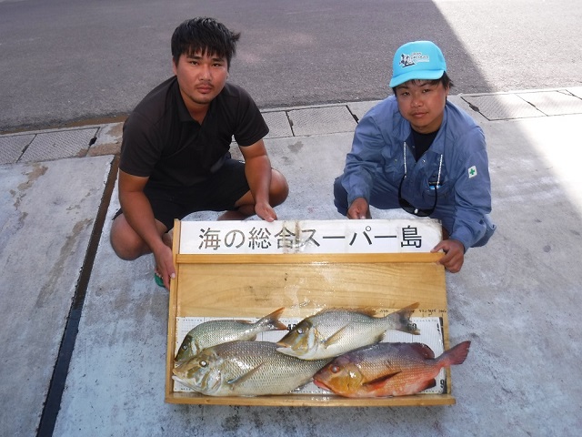 佐藤 悠斗さん 親川 英和さん タマン ６４ ３ １４ アカナー ５４ ５ ３０ ２ 白保 釣り 石垣アイランドｔｖ